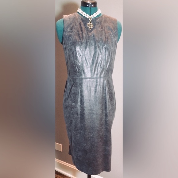 Vince Camuto Dresses & Skirts - Vince Camuto grey, faux leather sleeveless sheath dress. Size 6, EUC